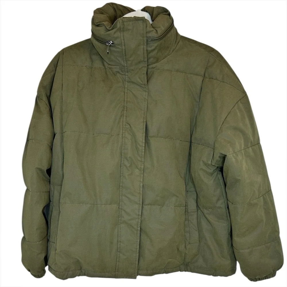American Eagle Puffer Jacket Womens Medium M Army Green Insulated Roll Up‎ Hood - Picture 3 of 8